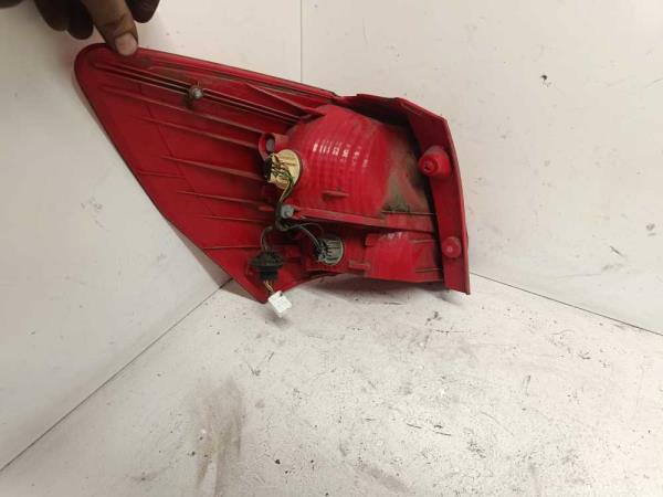 FEU ARRIERE DROIT KIA VENGA 2010-2014 - Vue 2